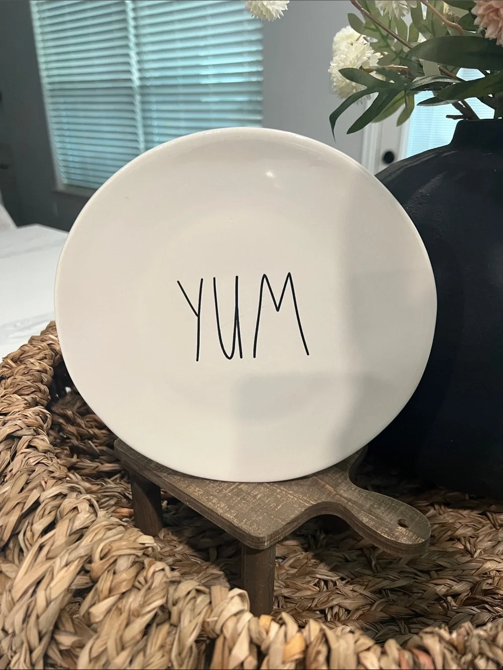 Rae Dunn 2pc YUM Plates.